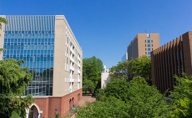 学習院大学（経済学部－コア試験） (2025年版大学赤本シリーズ
